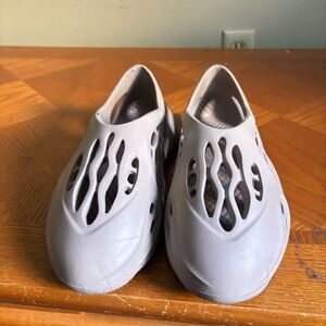 Gray Slip-On Clogs with Cutout Design